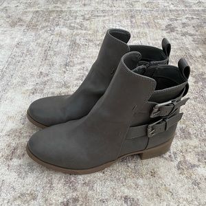 Ankle boots